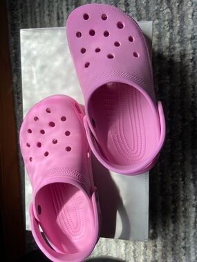 CROCS Kids Bubblegum Pink Classic Clog